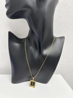 Item thumbnail for item 2f4c30d3-df35-4b89-845c-bfb7db676d54