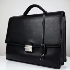 希少　カルティエ　パシャ　ビジネスバッグ　ブリーフケース　ロゴ　レザー　ブラック