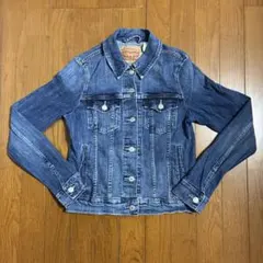 一枚あると便利！Levi's リーバイス ジージャン デニムジャケット