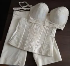 フォーシス＆カンパニーブライダルインナー