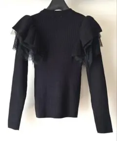 【美品】earth music&ecology フリル付長袖リプニット