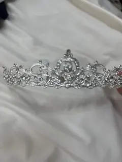 シルバーティアラ