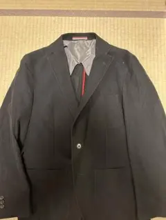 黒 テーラードジャケット