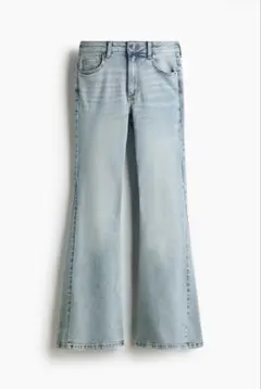 【新品】H&M フレアードハイデニム レディース ジーンズ ライトブルー 40のサムネイル