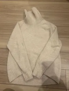 ユナイテッドアローズ　ソフトタートルネックニット