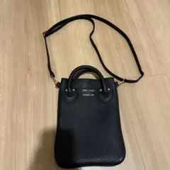 【お値下げ中】YOUNG & OLSEN ブラックショルダーバッグ
