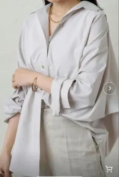 美品　Loungedress　ライトサテンBIGシャツ　グレー