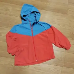 GU　ジーユー　フード付きマウンテンパーカー　120cm