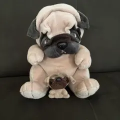 レア！ Bestever ベストエバー Pug Sittingぬいぐるみ☆パグ - メルカリ