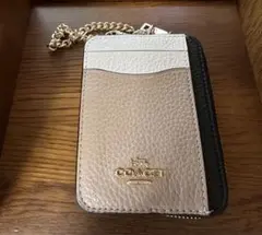 COACH レザー チェーン付きカードケース　保護袋付き
