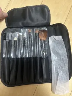 メイクブラシセット 8本 ブラック ケース付き
