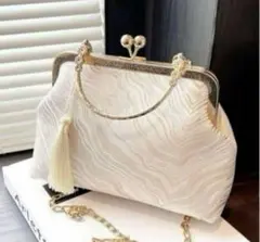 【再入荷】パーティーバッグ　クラッチバッグ　ホワイト　和装　洋装　がま口