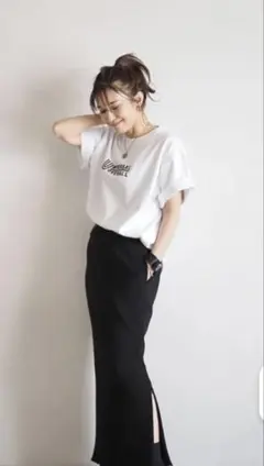 ANIECA 40サイズ　黒　ヘムジップストレッチセミタイトスカート　新品