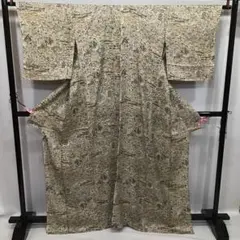 小紋 型染 花模様 桑色白茶 縮緬 トールサイズ K-5507 - メルカリ