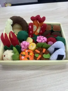フェルト製　おままごと　食べ物セット