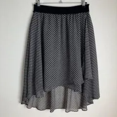 黒と白のドット柄シフォンフレアスカート