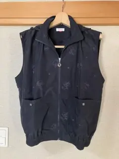 黒 ベスト フード付き　サイズM