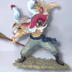 一番くじ　 ワンピース 　メモリアルログ D賞　 白ひげ　BATTLEフィギュア