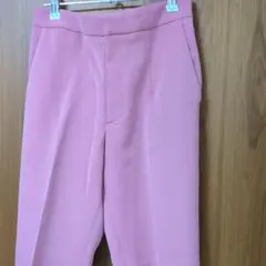ルルウィルビー　テーパードパンツのサムネイル