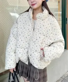 Loueme フラワーショットパデットジャケット