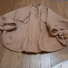 smork ベージュポンチョ
