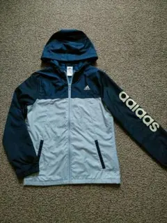 アディダス ウインドブレーカー フード付 adidas