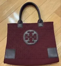 TORY BURCH キルティングトートバッグ ボルドー　A4サイズ　マチ付きのサムネイル