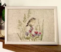 コーラルアンドタスク インコ刺繍 クッション 中材付き - メルカリ