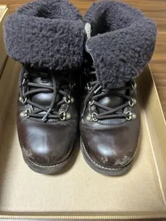 UGG ムートンブーツ ブラウン