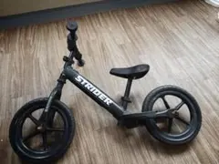 正規品 ストライダー スポーツ STRIDER 黒 ブラック カッコイイ 人気