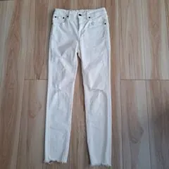 Item thumbnail for item d04f783f-213a-4304-aa6d-fc7a6c9a431f