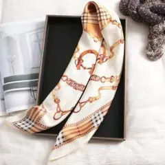 【再入荷】大判　スカーフ　ストール　バンダナ　チェック　高級感　シルク　サテン