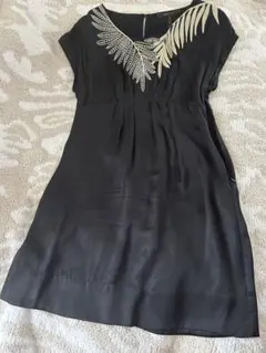 BCBG MAXAZRIA ビーシービージー　ワンピース