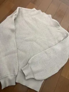 イング　ニットセーター