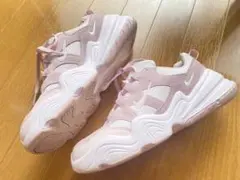 美品NIKE スニーカーTECH HERA PEARL PINK/PINK