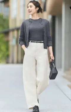 新品 ユニクロ ジャージーバレルレッグパンツ オフホワイト Lサイズ