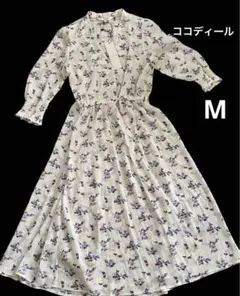 新品未使用タグ付き　ココディール　花柄ワンピース　白　Mサイズ
