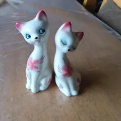 ネコ置物