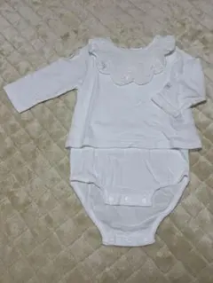 petit main ホワイトロンパース 80 プティマイン