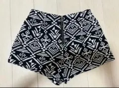 【美品】ANAP ショートパンツ 総柄 モノトーンのサムネイル