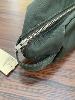 新品タグ付⭐︎無印良品　ボックスポーチ　グリーン