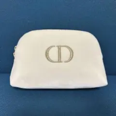 2026年最新】dior クリスマスコフレ ポーチの人気アイテム - メルカリ