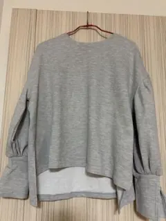 グレー バルーンスリーブ