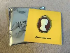 Mrs. GREEN APPLE バベルの塔ピンバッジ