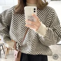 【美品】　韓国ファッション nugu ヘリンボーン柄ニット