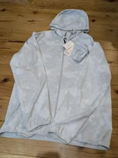 Item thumbnail for item 90bf661f-c8e0-495c-b2e8-39d681517d64