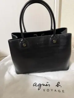 良品✨アニエスベー トートバッグ サフィアーノレザー ブラック ロゴ型押し 金具