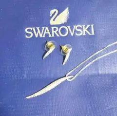 SWAROVSKI　ネックレス＆ピアスセット