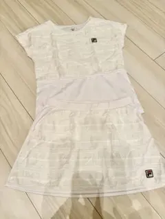 フィラ　テニスウェア　セットアップ　ホワイト