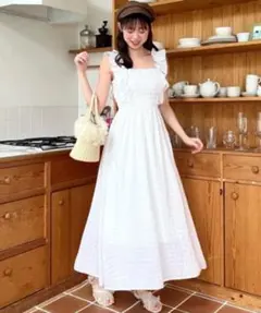 MAJESTIC LEGON フリルショルダーレースアップワンピ　オフ　Mサイズ